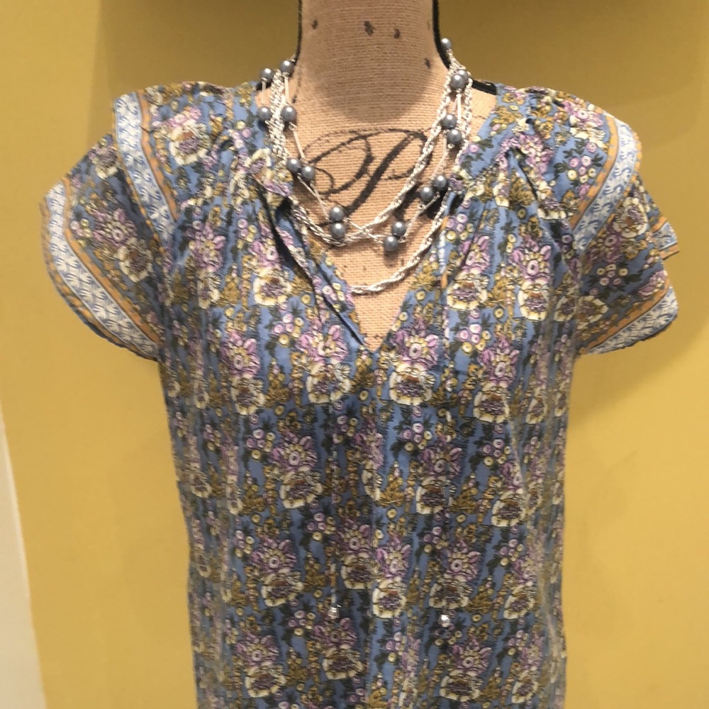 Cute Floral top